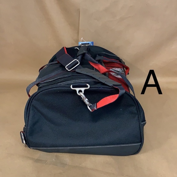 Snowboarding Gear Bag NEW 2 sizes Marlboro Unlimited Rewards Bags - Picture 6 of 8